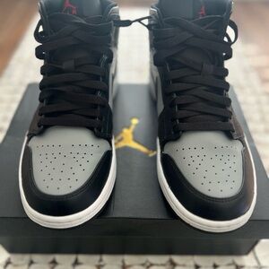 Jordan Men's Black and Gray High-Top Sneakers